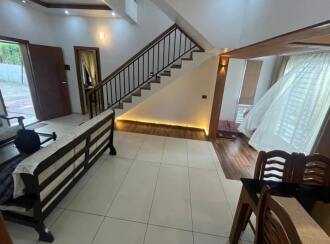 Residential House Villa for Sale in Kottayam, Kottayam town, Eranjal, Eranjal