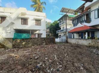 Residential Land for Sale in Ernakulam, Thoppumpady, Pyari junction, Cosmos Road, Opposite Bismi Super Market