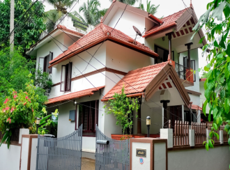 Residential House Villa for Sale in Kozhikode, Calicut, Karaparamba, Nellikavu Bhagavathi temple/ Ashirwad Lawns