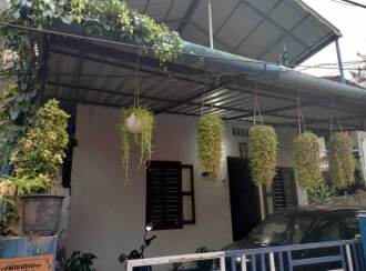 Residential House Villa for Sale in Alleppey, Mavelikara, Mavelikkara, 100mtrs from Budha junction near Sree Krishna Swami temple