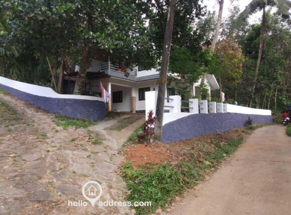 6 BHK, 400 m from Kanjirappally-Erumely road, Well water