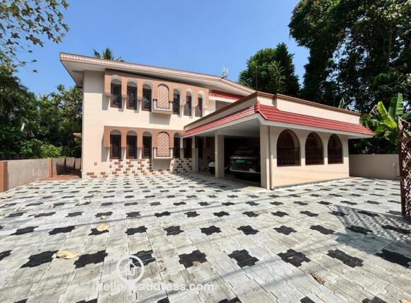 4 bedroom villa in Thiruvalla near Believers Hospital for sale