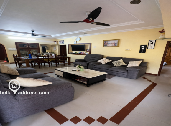 Living Space, downstairs