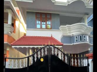 Residential House Villa for Sale in Trivandrum, Thiruvananthapuram, Anayara, Bank road