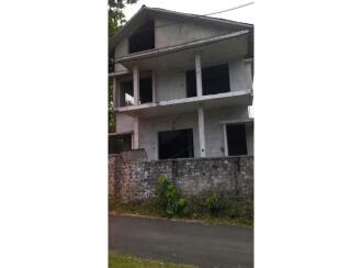 Residential House Villa for Sale in Ernakulam, Tripunithura, Udayamperoor, South of Perumtrikovil