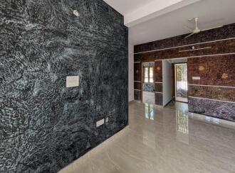 Residential Apartment for Sale in Pathanamthitta, Thiruvalla, Pullad, 1 km from Thiruvalla–Kozhencherry Highway - Hypermarket within 1 km distance - Muthoot Hospital, Mar Chrysostom Fellowship Mission Hospital (Kumbanad), and Good Shepherd English Medium School within 10 min driving distance