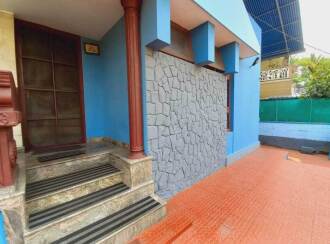 Residential House Villa for Sale in Ernakulam, Aluva, Aluva, opposite Marvar Engineering works