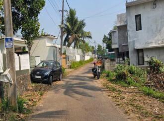 Residential Land for Sale in Ernakulam, Kakkanad, Kakkanad, Near Bible college