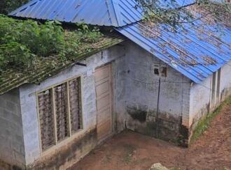 വാസയോഗ്യമായ ഭൂമി വില്പനയ്ക്ക് Trivandrum, Kilimanoor, Kilimanoor, tholikuzhy