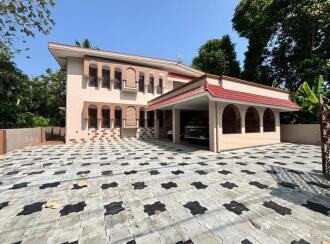 വാസയോഗ്യമായ വീട് വില്പനയ്ക്ക് Pathanamthitta, Thiruvalla, Kizhakkanmuthoor, Close to Believers Hospital