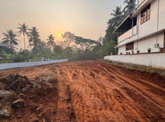 Residential Land for Sale in Thrissur, Kunnamkulam, Velur