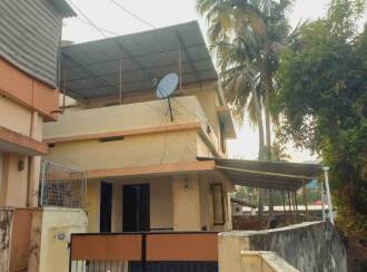 Residential House Villa for Sale in Ernakulam, Aluva, Aluva, Tass hall road