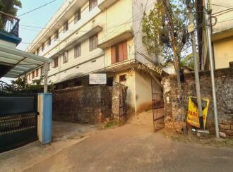 Residential House Villa for Sale in Ernakulam, Aluva, Aluva, Tass hall road