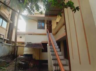 Residential House Villa for Sale in Ernakulam, Aluva, Aluva, Tass hall road