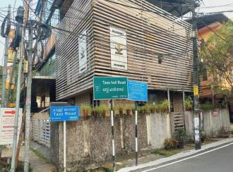 Residential House Villa for Sale in Ernakulam, Aluva, Aluva, Tass hall road