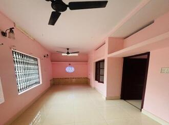 Residential House Villa for Sale in Ernakulam, Muvattupuzha, Marady, Near Sree Nettorkottukavu Temple , Piravam road Muvattupuzha