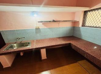 Residential House Villa for Sale in Ernakulam, Muvattupuzha, Marady, Near Sree Nettorkottukavu Temple , Piravam road Muvattupuzha