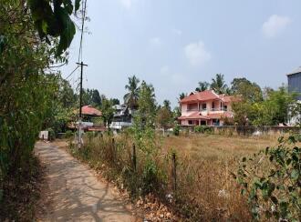 Residential Land for Sale in Palakkad, Ottappalam, Manisseri, https://www.google.com/maps/place/10%C2%B046'37.1%22N+76%C2%B020'27.2%22E/@10.7769759,76.3383007,17z/data=!3m1!4b1!4m4!3m3!8m2!3d10.7769759!4d76.3408756?hl=en&entry=ttu&g_ep=EgoyMDI2MDMwNC4xIKXMDSoASAFQAw%3D%3D
