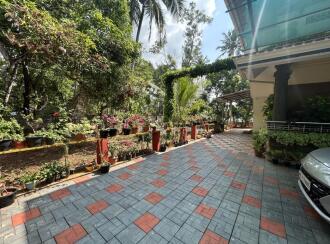 Residential House Villa for Sale in Trivandrum, Varkala, Cherunniyoor, Panthuvila