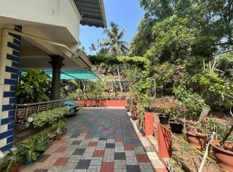 Residential House Villa for Sale in Trivandrum, Varkala, Cherunniyoor, Panthuvila