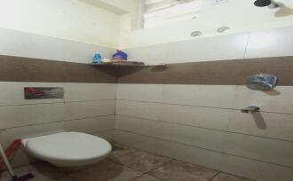 Residential Apartment for Sale in Ernakulam, Ernakulam town, Chilavannoor, AV John Alungal road