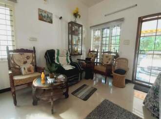 Residential House Villa for Sale in Ernakulam, Edappally, Manjummel, Thekku Muttam Road
