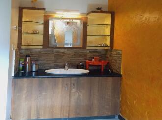 Residential House Villa for Sale in Ernakulam, Edappally, Manjummel, Thekku Muttam Road