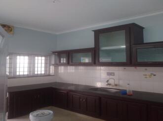 Residential House Villa for Rent in Thrissur, Chalakudy, Potta, near Asramam, 2Km to Chalakudy Railway station