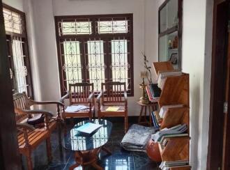 Residential House Villa for Sale in Thrissur, Irinjalakuda, Irinjalakuda, Sree Naryana School, Iringalakuda, Thrissur