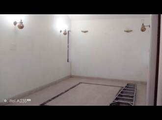 വാസയോഗ്യമായ വീട് വില്പനയ്ക്ക് Pathanamthitta, Thiruvalla, Thirumoolapuram