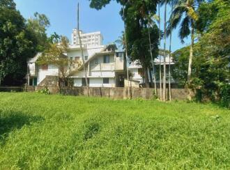 Residential Land for Sale in Ernakulam, Ernakulam town, Ernakulam, Power House Extension Road