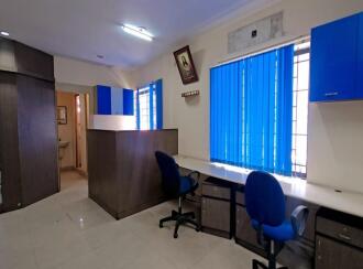 Commercial Building for Sale in Ernakulam, Ernakulam town, Vytilla, Tristar Towers, Near Thykoodam Underpass