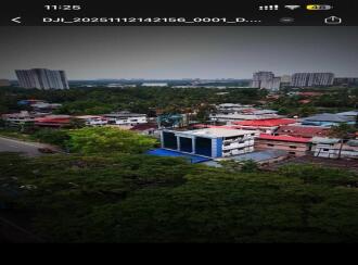 Commercial Building for Sale in Ernakulam, Ernakulam town, Vytilla, Tristar Towers, Near Thykoodam Underpass