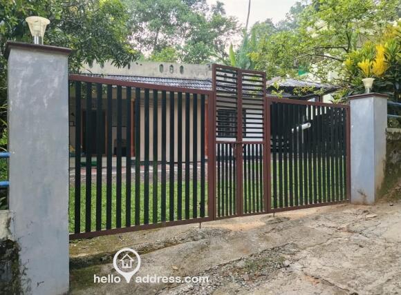 15 cent plot with house for sale