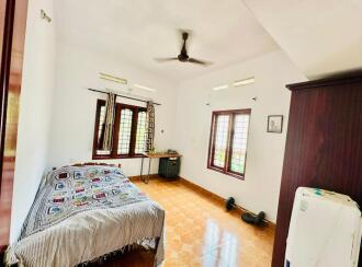 Residential House Villa for Sale in Pathanamthitta, Mallappally, Kunnamthanam, near ambadi temple