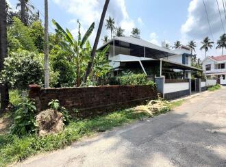 Residential Land for Sale in Thrissur, Amballoor, Amballoor Town, Amballoor