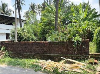 Residential Land for Sale in Thrissur, Amballoor, Amballoor Town, Amballoor