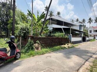 Residential Land for Sale in Thrissur, Amballoor, Amballoor Town, Amballoor