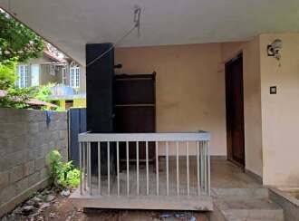 Residential House Villa for Sale in Ernakulam, Tripunithura, Eroor, Eroor, Kaniyampuzha Road