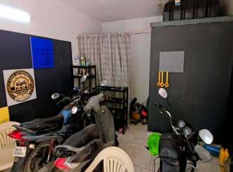 Residential House Villa for Sale in Ernakulam, Tripunithura, Eroor, Eroor, Kaniyampuzha Road