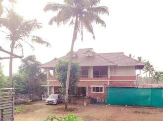 Residential House Villa for Sale in Thrissur, Mala, Mala Town, NEAR GOVERNMENT HOSPITAL