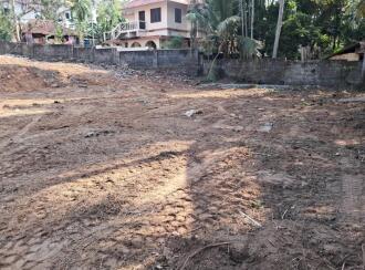Residential Land for Sale in Ernakulam, Kakkanad, Padamugal, Gvt. UP School Road