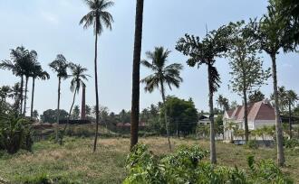 Residential Land for Sale in Thrissur, Thrissur, Chevvoor, parakovil road