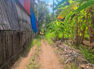 Residential Land for Sale in Ernakulam, Aluva, Chengamanad, Near Cochin International Airport