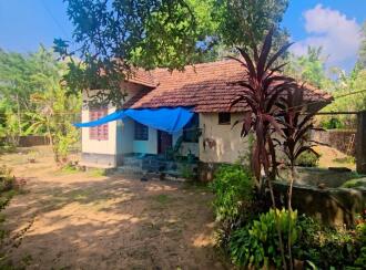 Residential Land for Sale in Ernakulam, Aluva, Chengamanad, Near Cochin International Airport