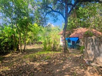 Residential Land for Sale in Ernakulam, Aluva, Chengamanad, Near Cochin International Airport