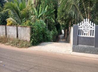 Residential Land for Sale in Thrissur, Mala, Poyya, Karthikakavu temple poyya
