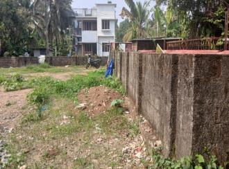 Residential Land for Sale in Ernakulam, Aluva, East kadungaloor, East Kadungalloor junction