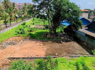 Residential Land for Sale in Ernakulam, Thoppumpady, Thoppumpady, Behind Ann Motors, Nr The Racquet Club