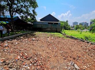 Residential Land for Sale in Ernakulam, Thoppumpady, Thoppumpady, Behind Ann Motors, Nr The Racquet Club